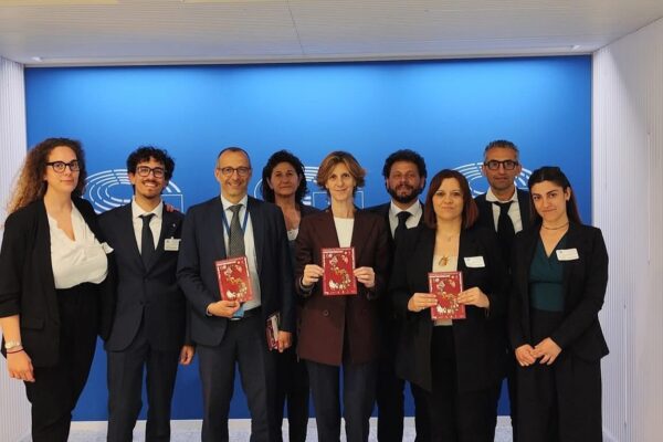 Monterubbiano: Sciò la Pica presentata ufficialmente a Bruxelles