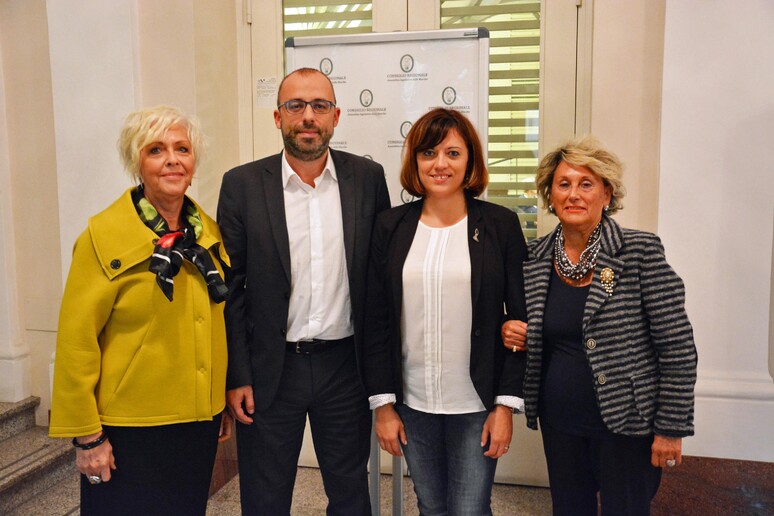 Al momento stai visualizzando MERI MARZIALI GUIDA LA COMMISSIONE P.O.